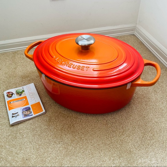Le Creuset new 8qt #33 Volcanic rare - Picture 4 of 14